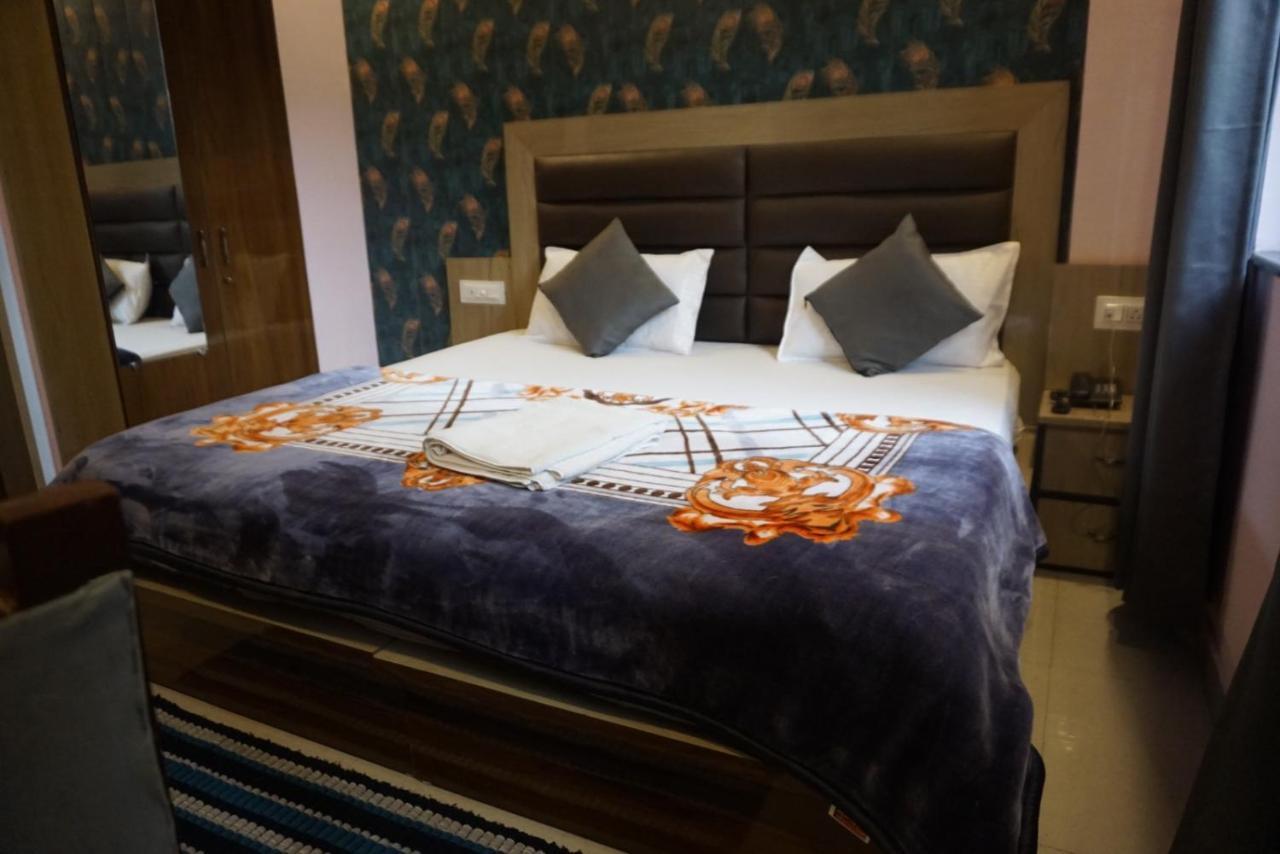 Hotel Kaanha Residency Inn By Shree Krishna Hospitality Ришикеш Экстерьер фото