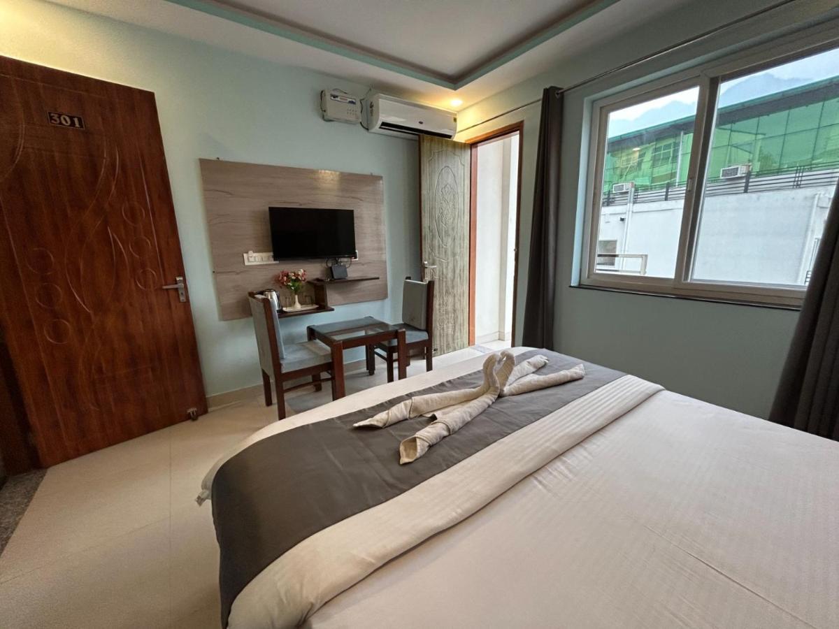Hotel Kaanha Residency Inn By Shree Krishna Hospitality Ришикеш Экстерьер фото